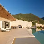 Amber By The Sea Villa Evgiros