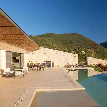 Amber By The Sea Villa Evgiros