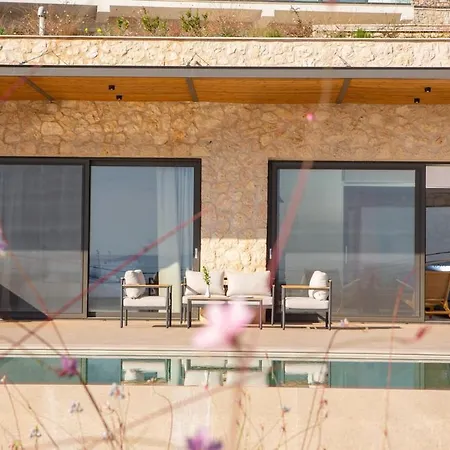 Amber By The Sea Villa