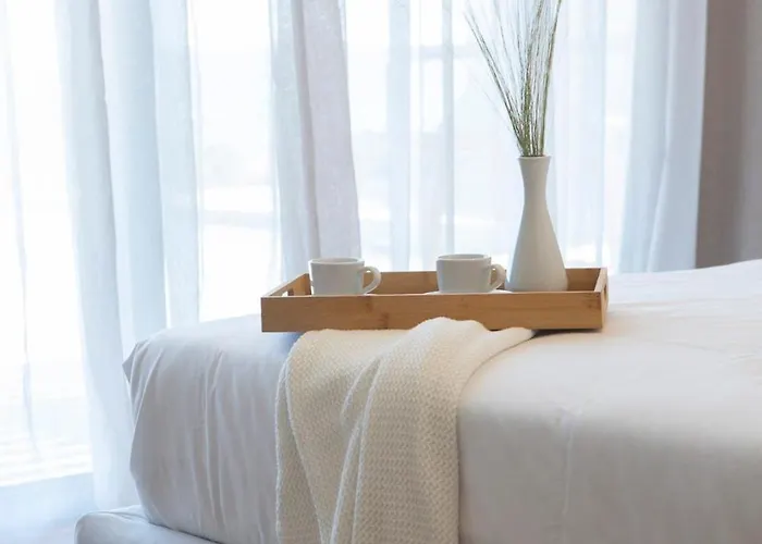 Willa Amber By The Sea