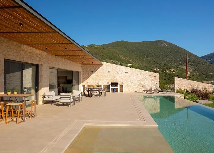 Willa Amber By The Sea *